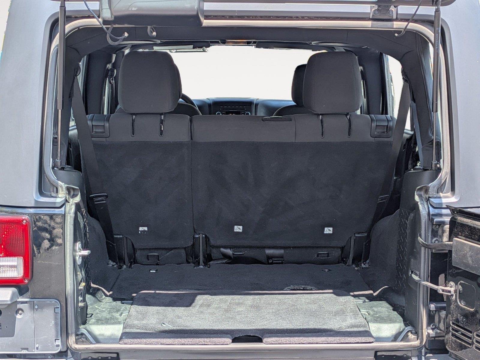 Used 2016 Black Clearcoat Jeep Sport image 27