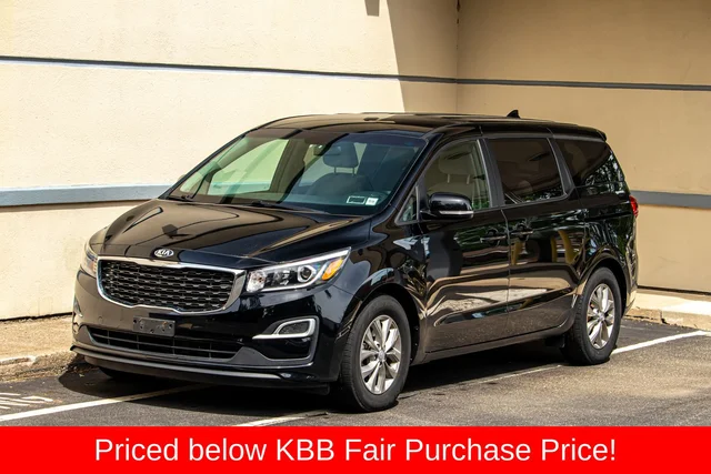 2021 Kia Sedona LX
