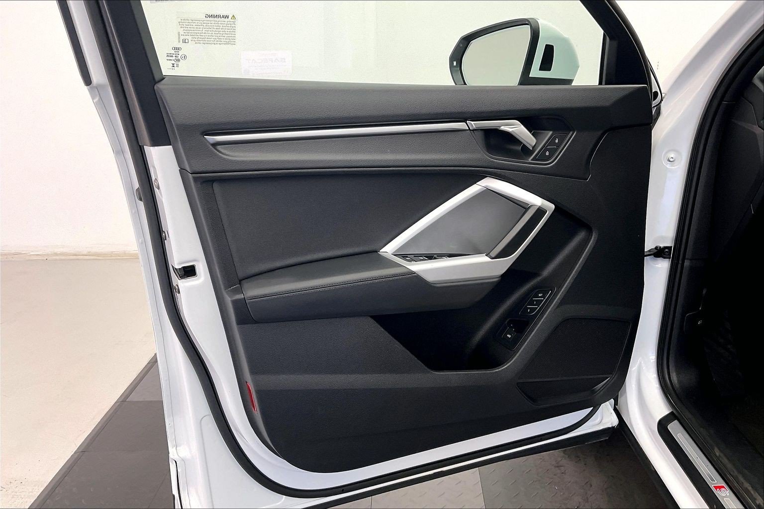Used 2024 Arkona White Audi S line Premium image 25
