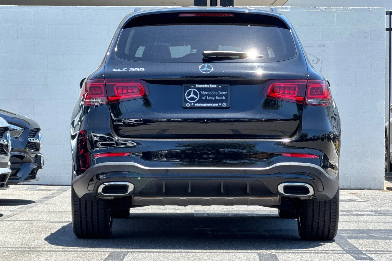 Used 2022 Black Mercedes-Benz GLC 300 image 5