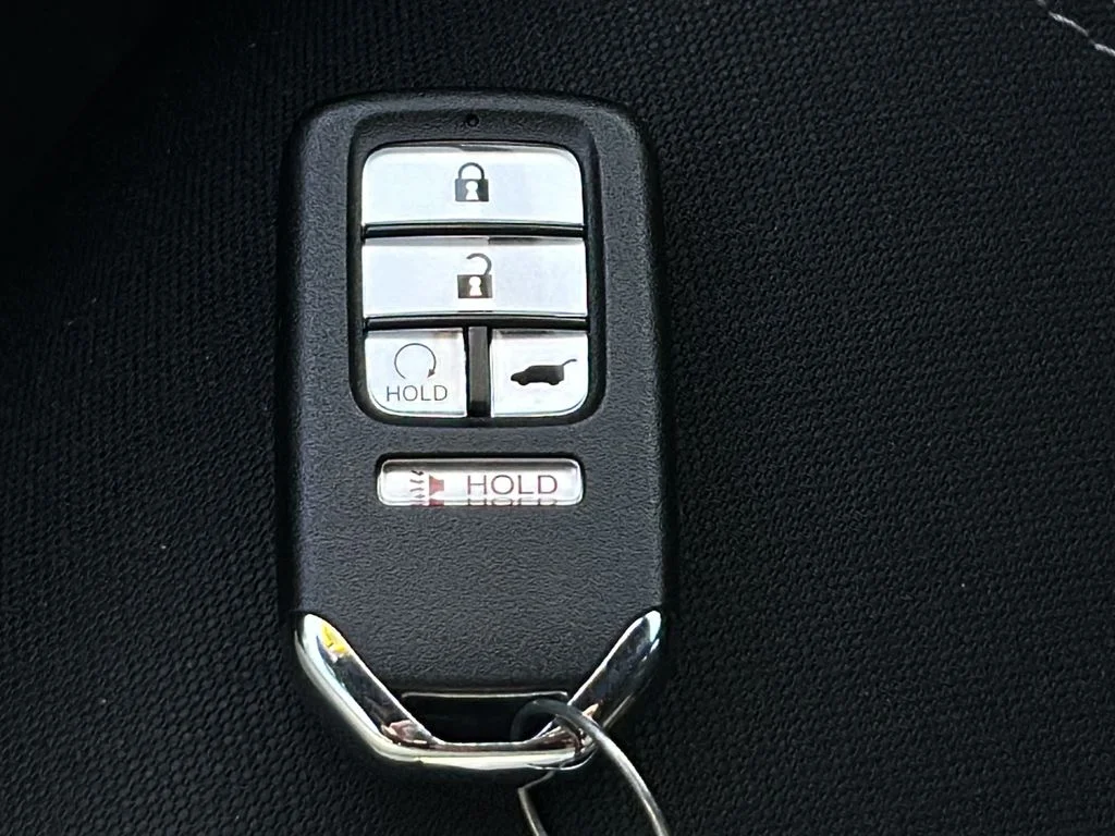 Used 2020 Silver Honda EX image 27