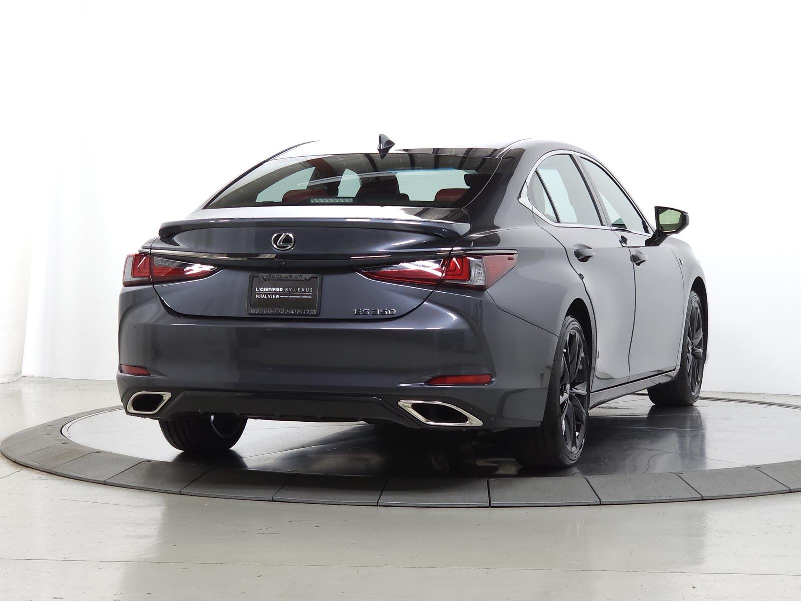 Certified Used 2024 Gray Lexus F SPORT Handling image 10