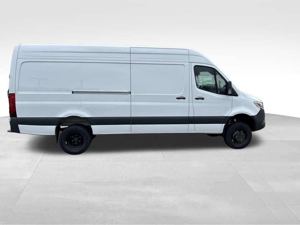 New 2026 Arctic White Mercedes-Benz Cargo 170 WB image 6