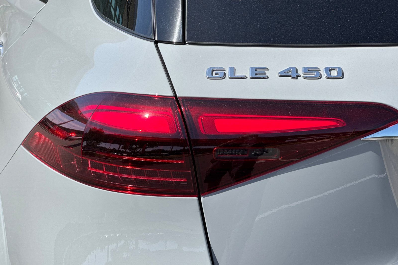 New 2026 MANUFAKTUR Alpine Grey Mercedes-Benz GLE 450 image 16