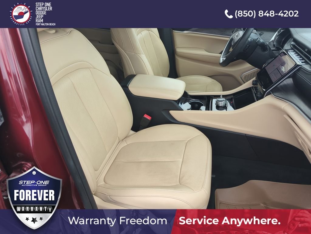 Used 2023 Red Jeep Limited image 35