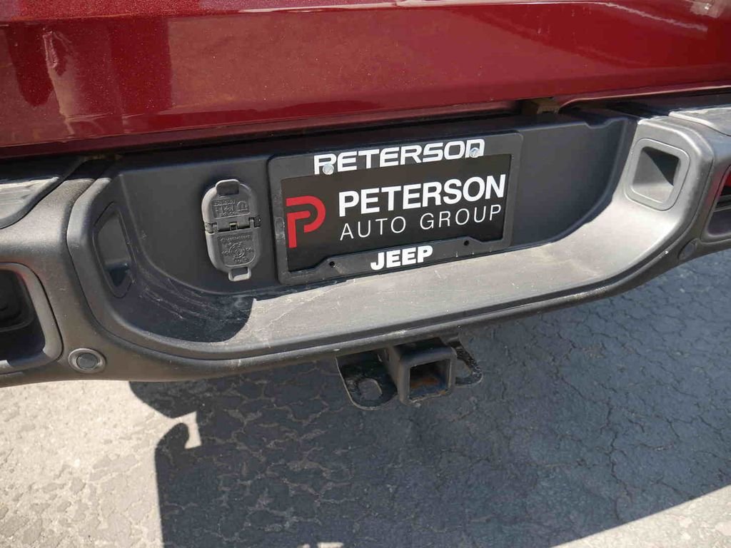 Used 2021 Red Jeep Rubicon image 9