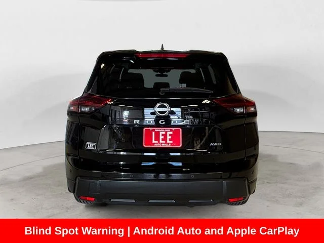 Used 2025 Black Nissan S image 5