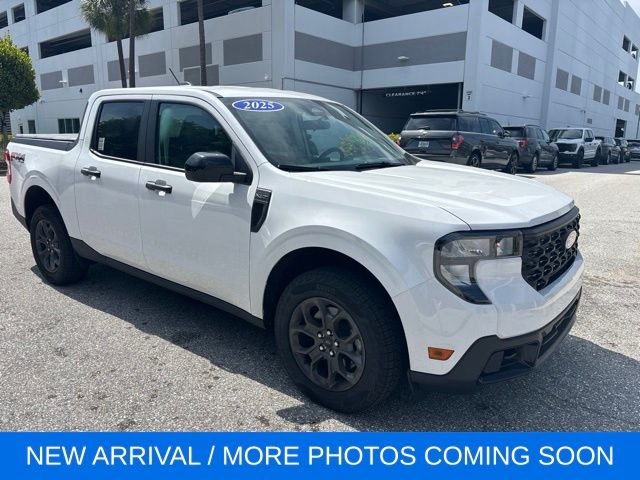 Used 2025 White Ford XLT image 1