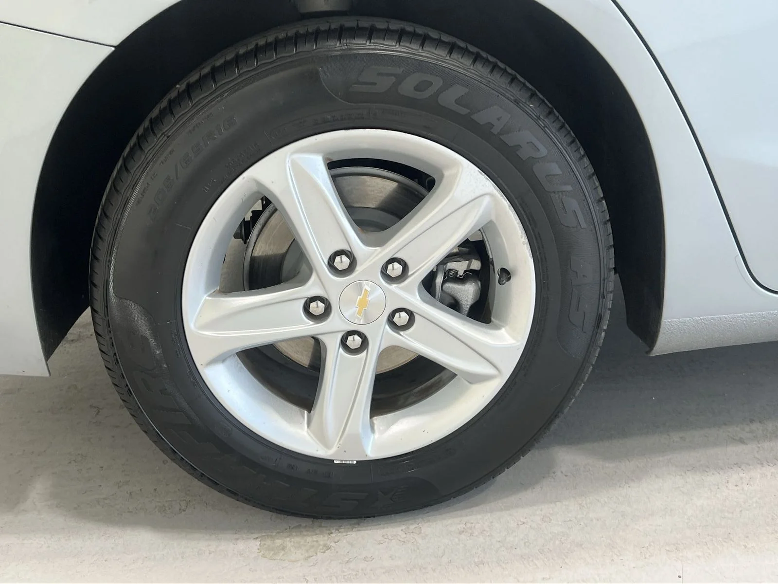 Used 2024 Gray Chevrolet LT image 10