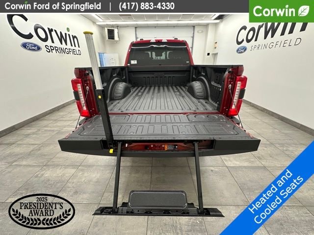 2025 Ford F-250 Super Duty Lariat - Photo 12