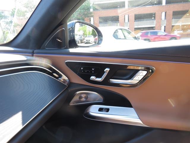 Certified Used 2026 Graphite Grey Metallic Mercedes-Benz E 350 4MATIC® image 15