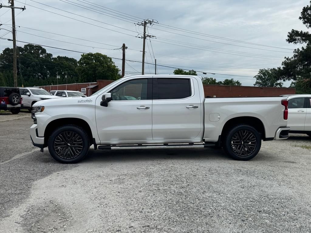 Used 2021 Iridescent Pearl Tricoat Chevrolet High Country image 6