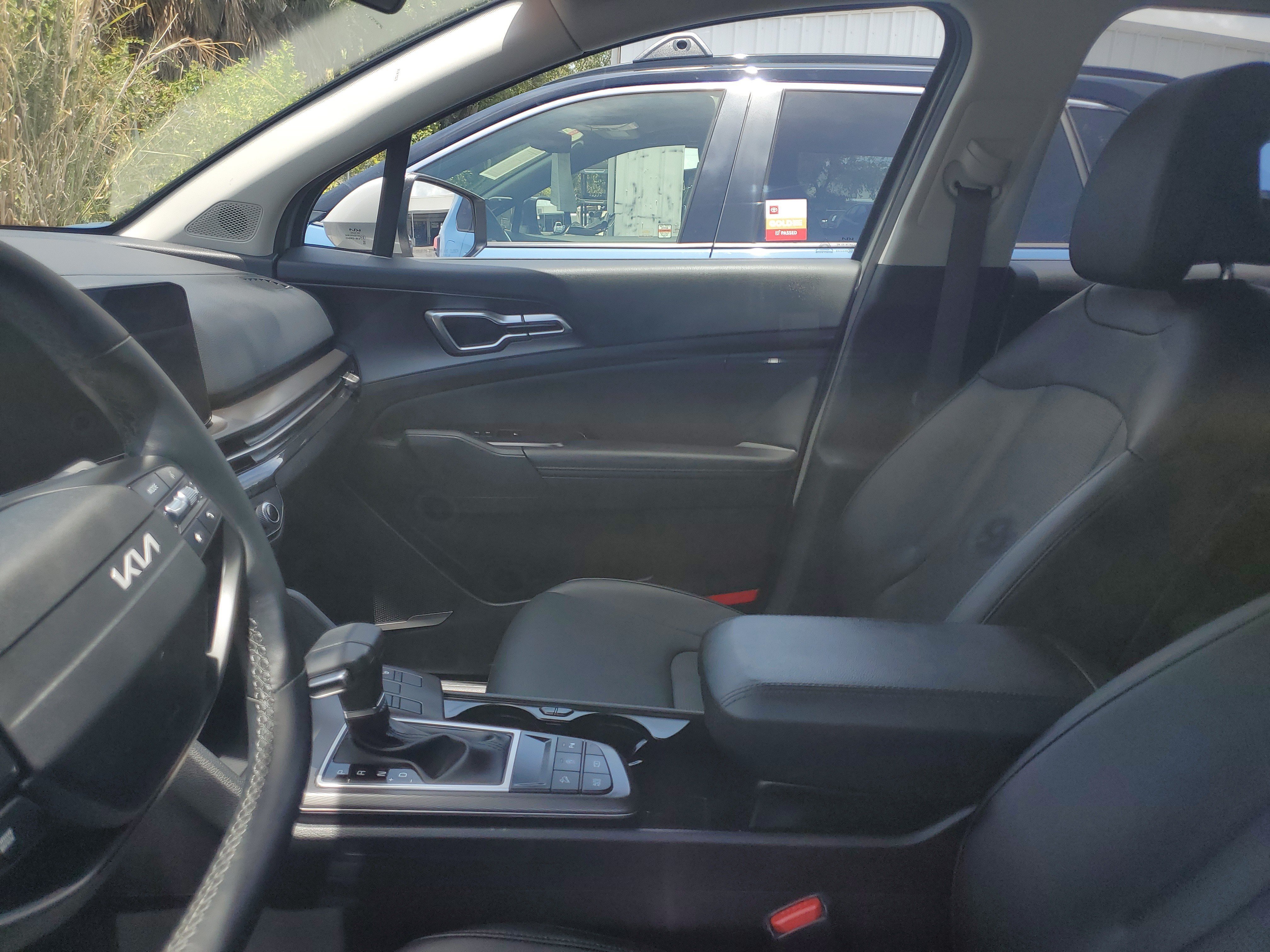 Used 2026 Wolf Gray Kia EX image 10