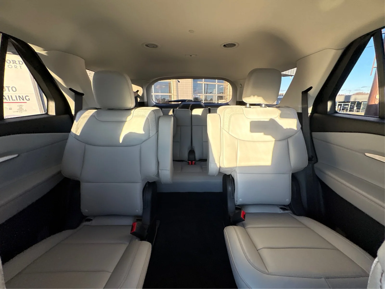 New 2026 Star White Metallic Tri-Coat Ford Active image 13