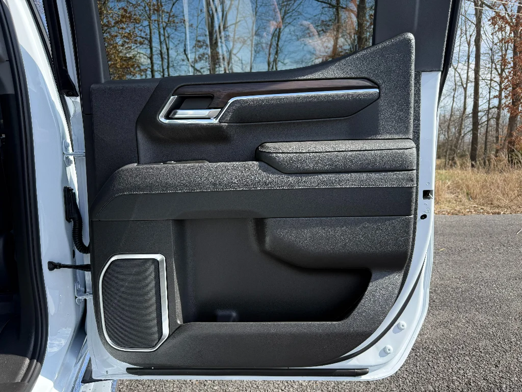 2026 GMC Sierra 1500 SLT - Photo 31