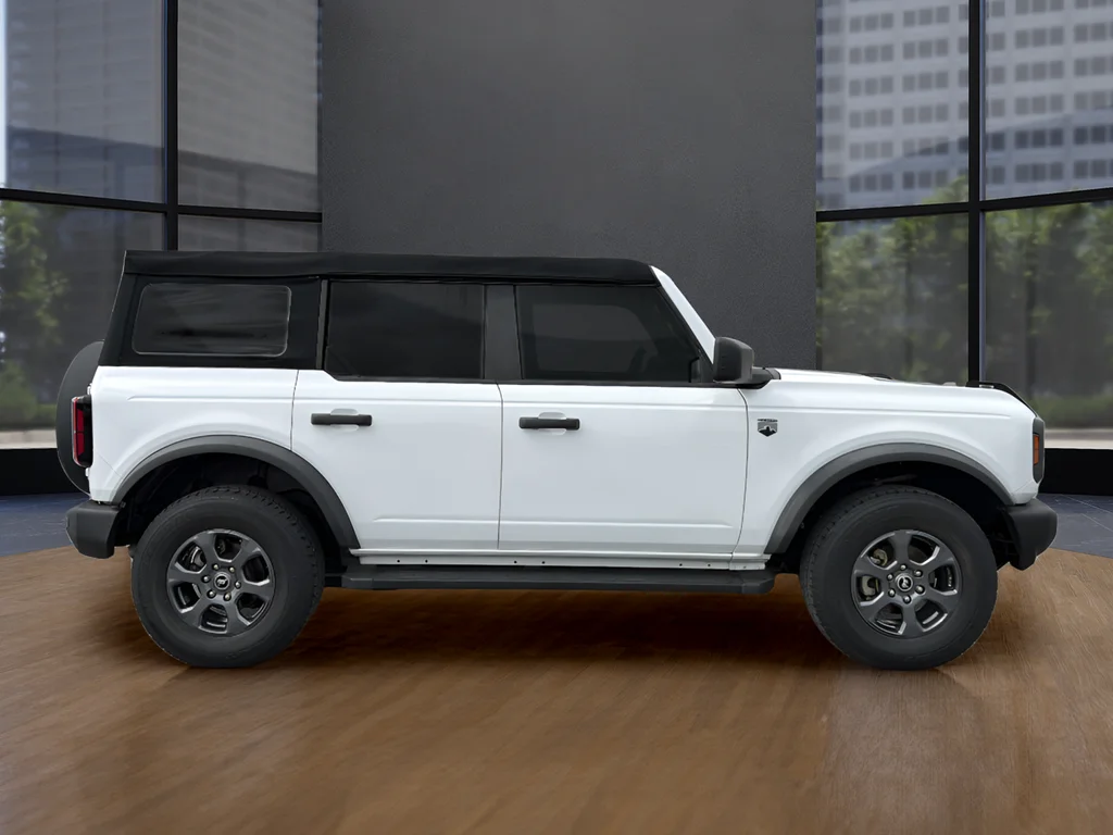 Used 2022 White Ford Big Bend image 16