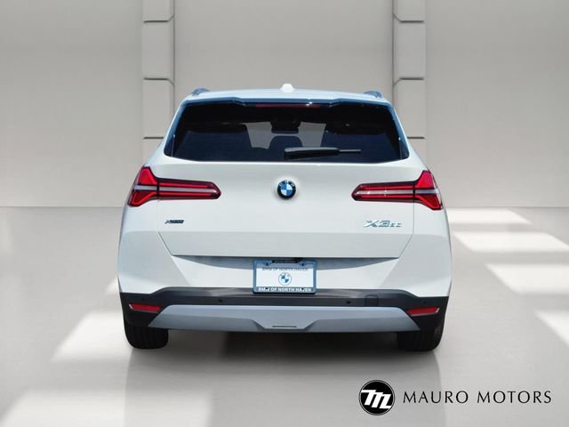 New 2026 White BMW 30 xDrive image 4