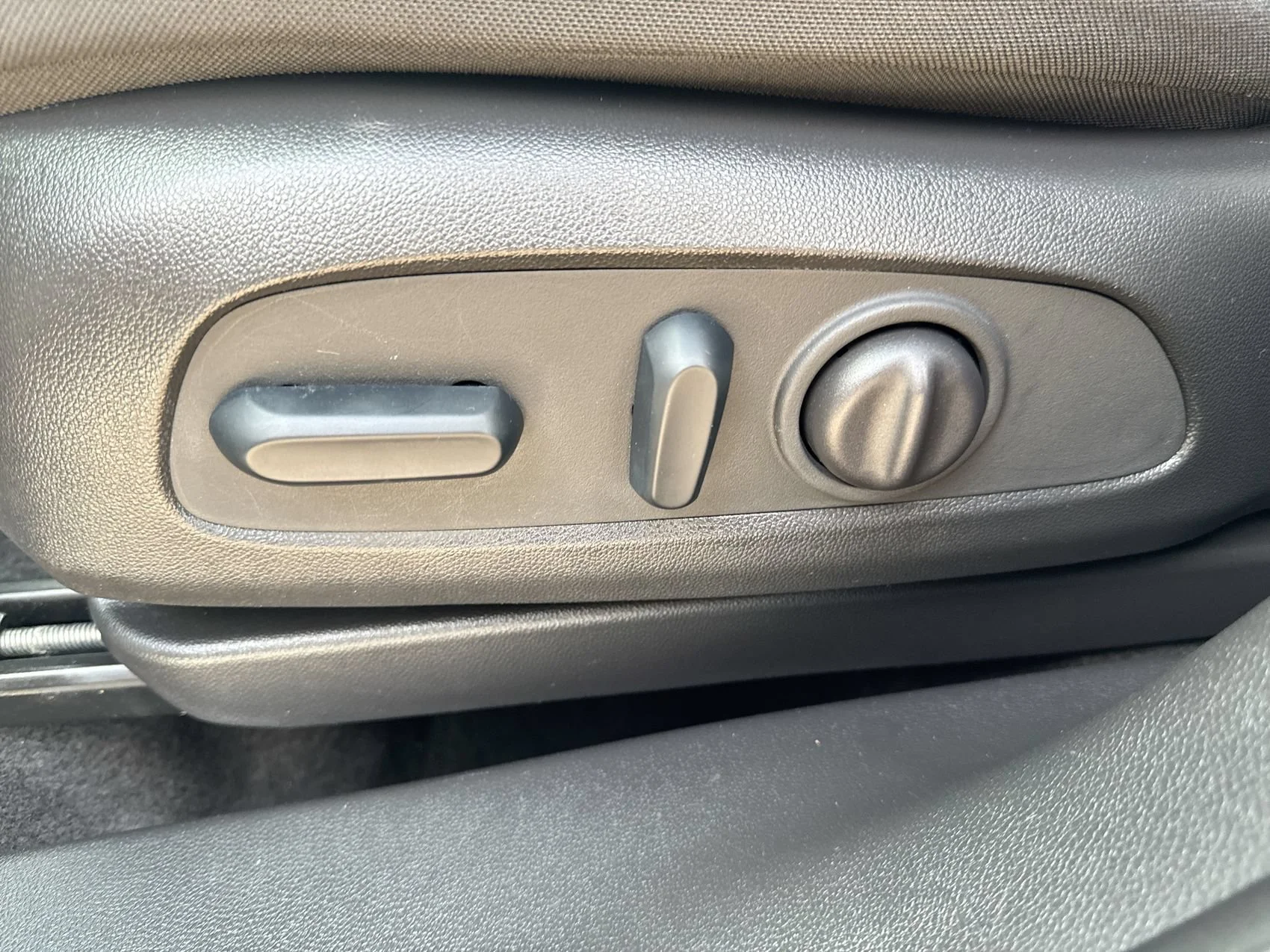 Used 2023 Sterling Gray Metallic Chevrolet LT image 12