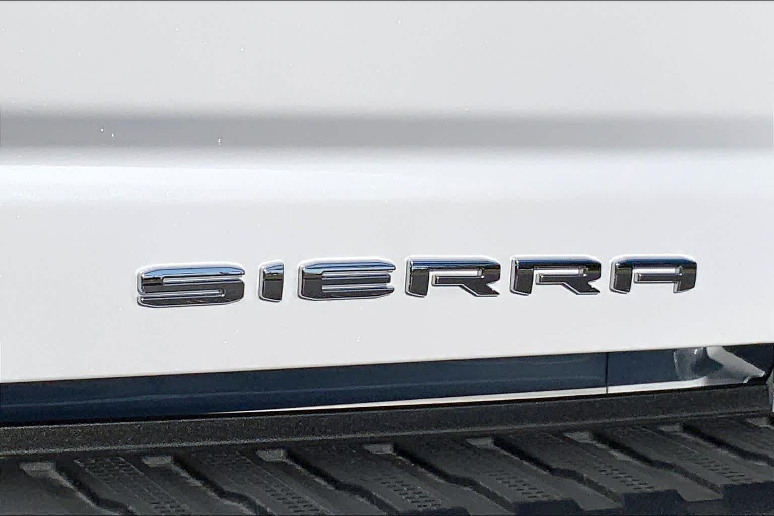 Certified Used 2026 Glacier White Tricoat GMC Denali image 19