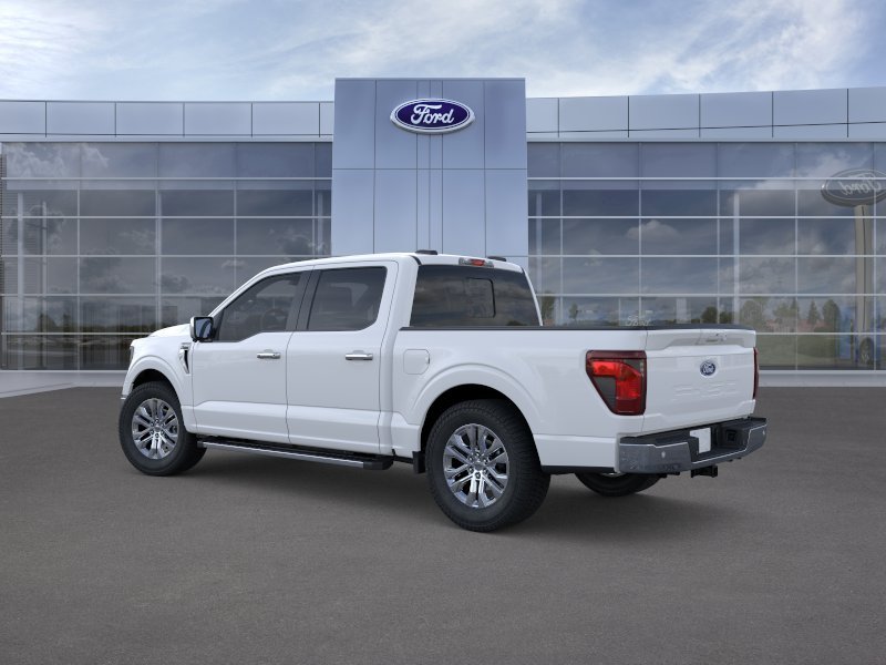 New 2026 Oxford White Ford XLT image 4