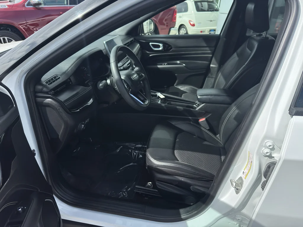 Used 2023 Bright White Clearcoat Jeep Altitude image 18