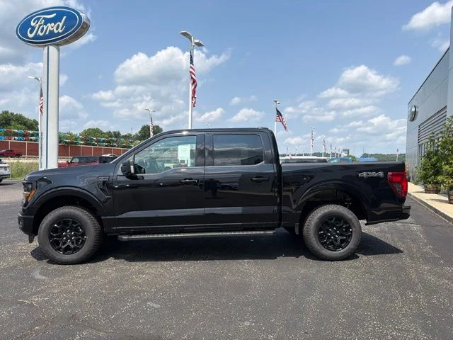 New 2026 Agate Black Metallic Ford XLT image 25