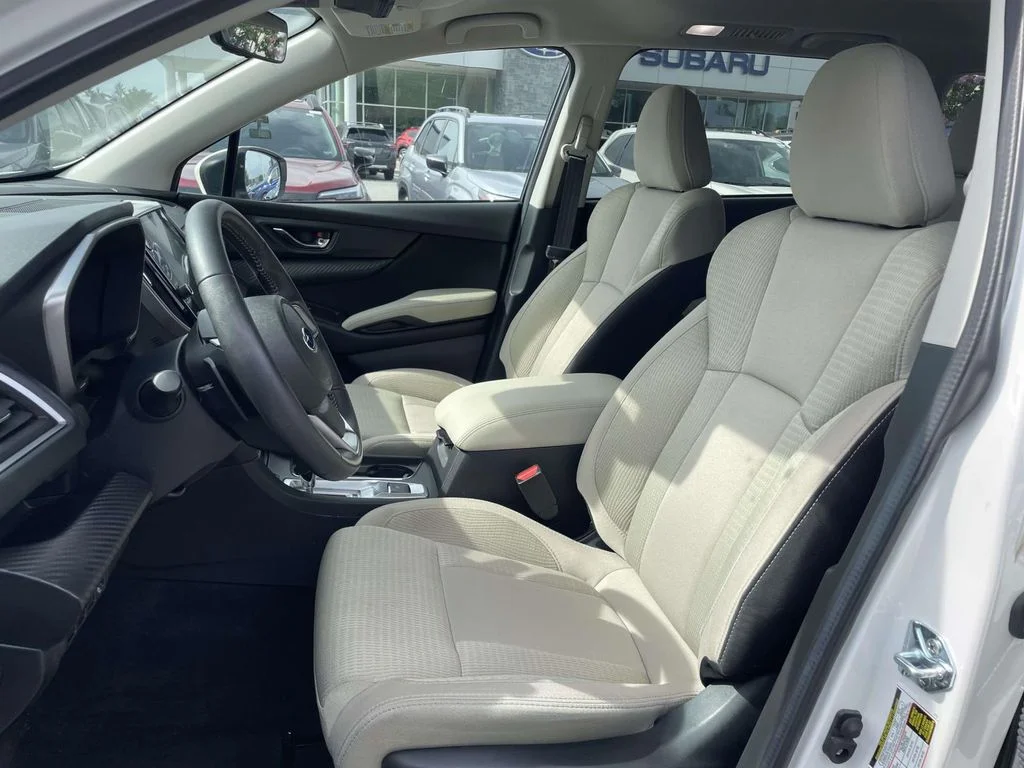 Certified Used 2025 Crystal White Pearl Subaru Premium image 9