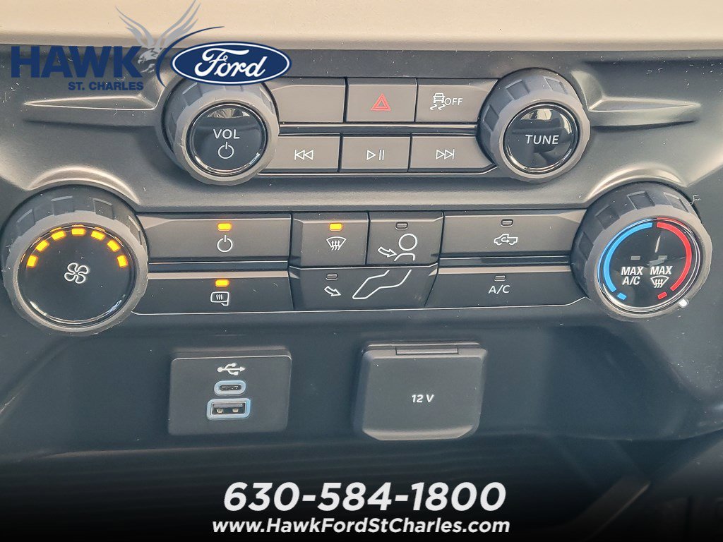 New 2026 Oxford White Ford F-450® XL image 11