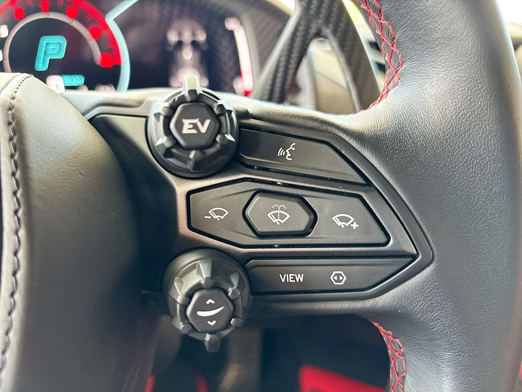 2024 Lamborghini Revuelto Base - Photo 21