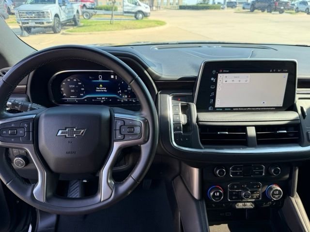 Used 2023 Black Chevrolet Z71 image 15