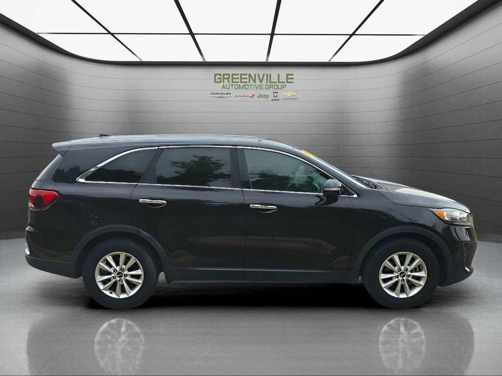 Used 2020 Ebony Black Kia LX V6 image 6