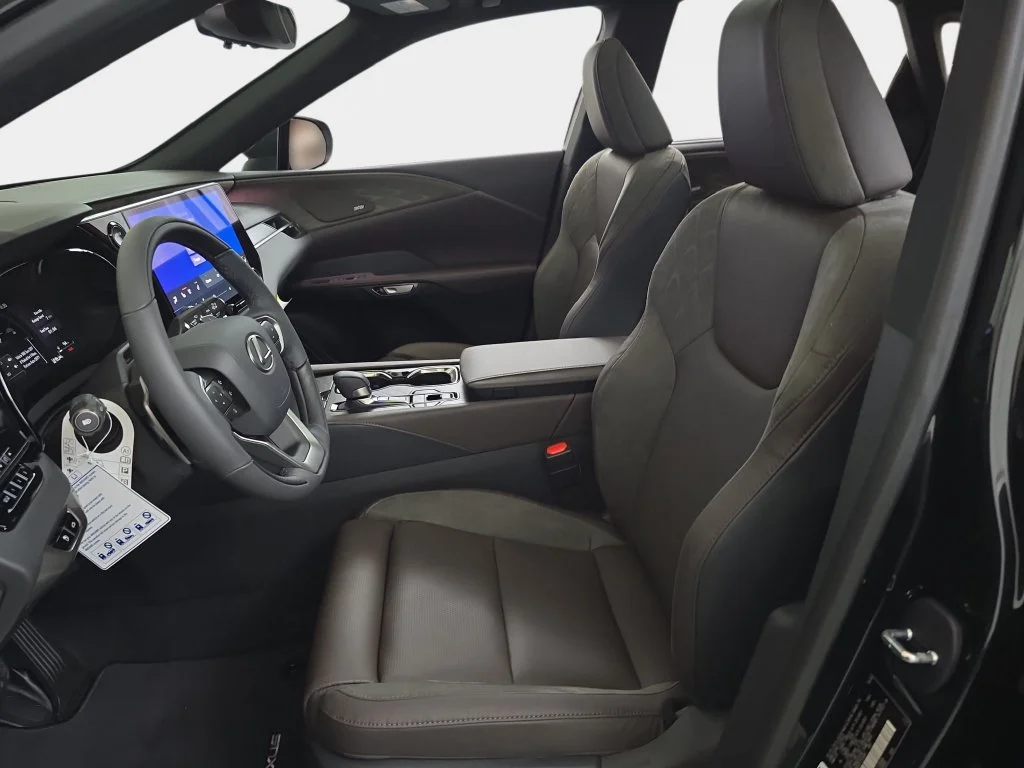 Used 2026 Black Lexus 350h Luxury image 14