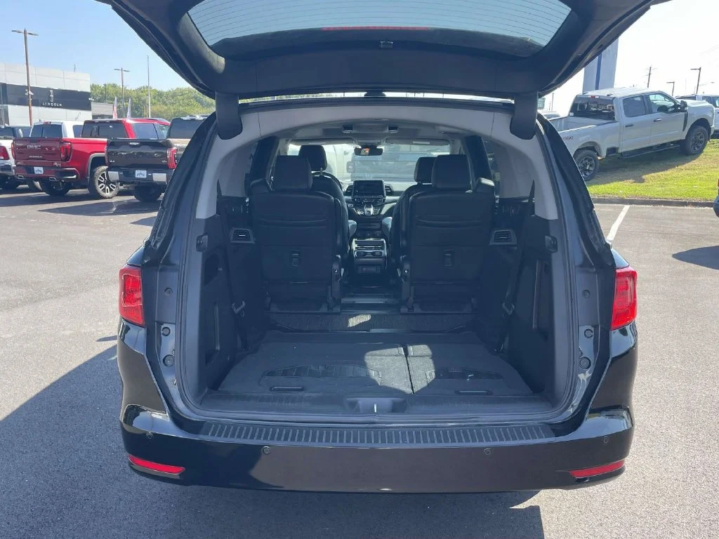 Certified Used 2022  Honda Touring image 10