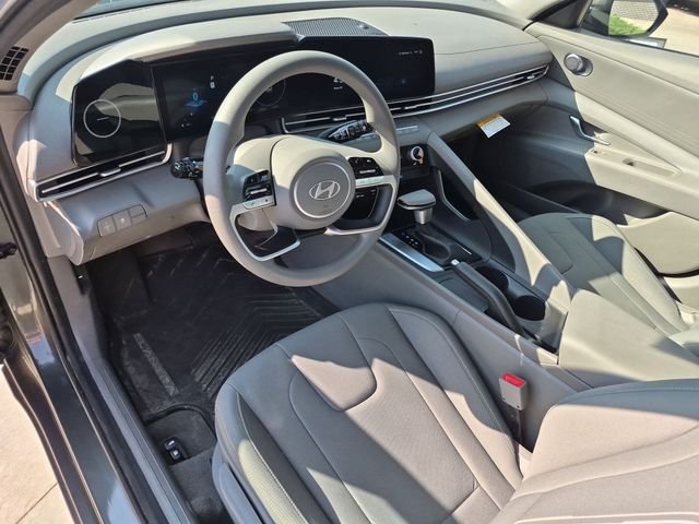 Certified Used 2024 Gray Hyundai SEL image 10