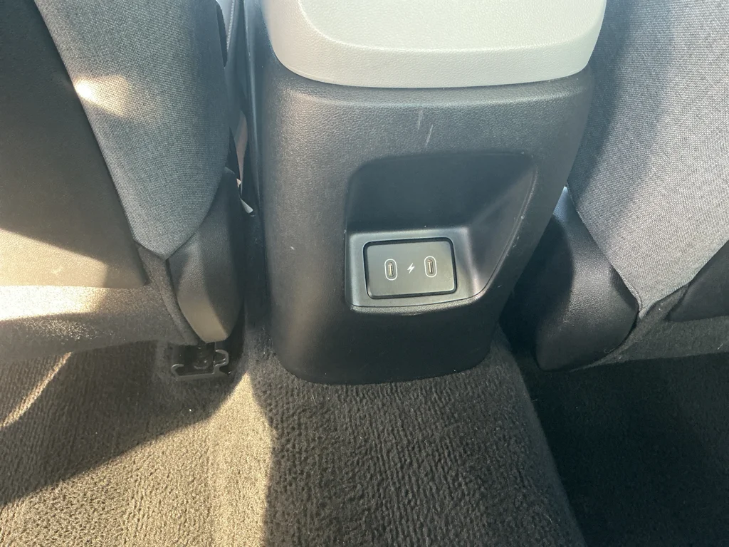 Used 2024 Amazon Gray Hyundai Limited image 11