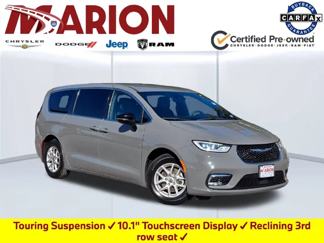 2025 Chrysler Pacifica Select