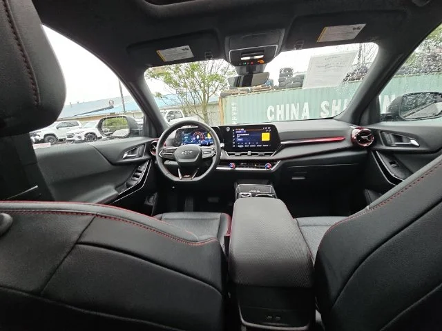 Used 2025 Gray Chevrolet RS image 22