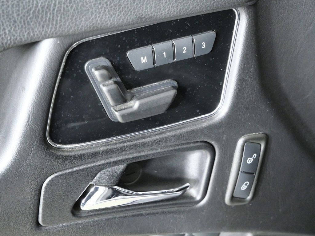 Used 2016 Silver Mercedes-Benz G 63 AMG® image 35