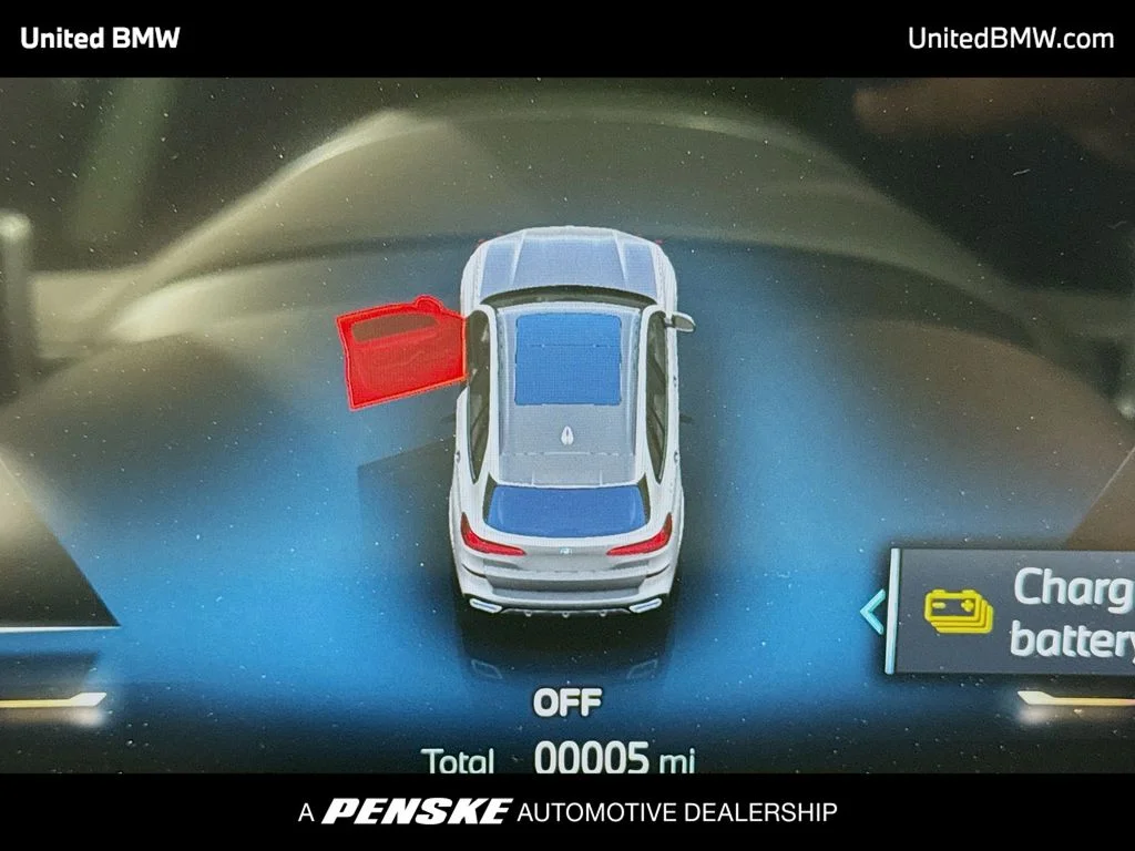 New 2026 Skyscraper Grey Metallic BMW xDrive50e image 7