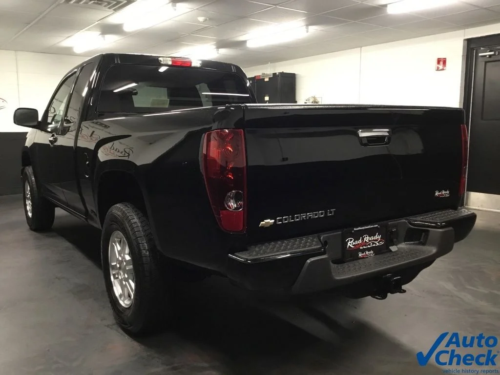 Used 2011 Black Chevrolet 1LT image 8