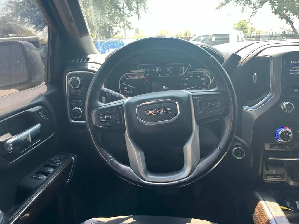 Used 2021 Gray GMC Elevation image 6