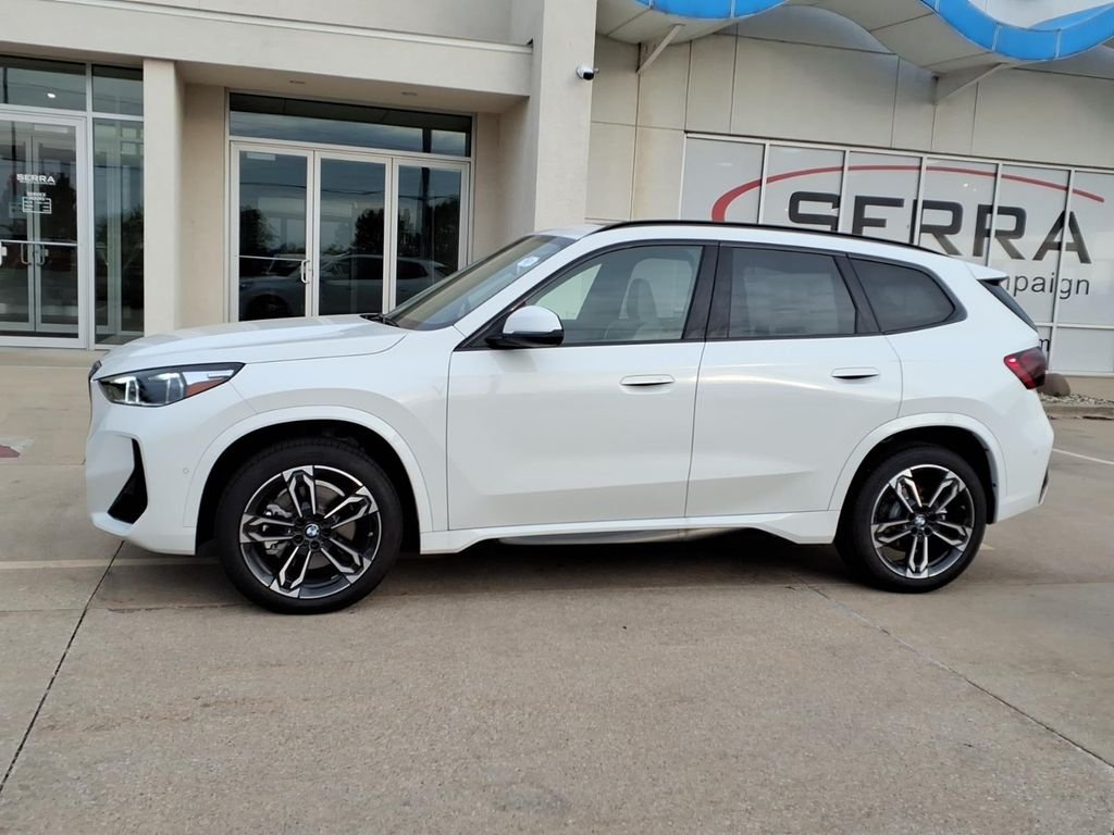 New 2026 Alpine White BMW xDrive28i image 2