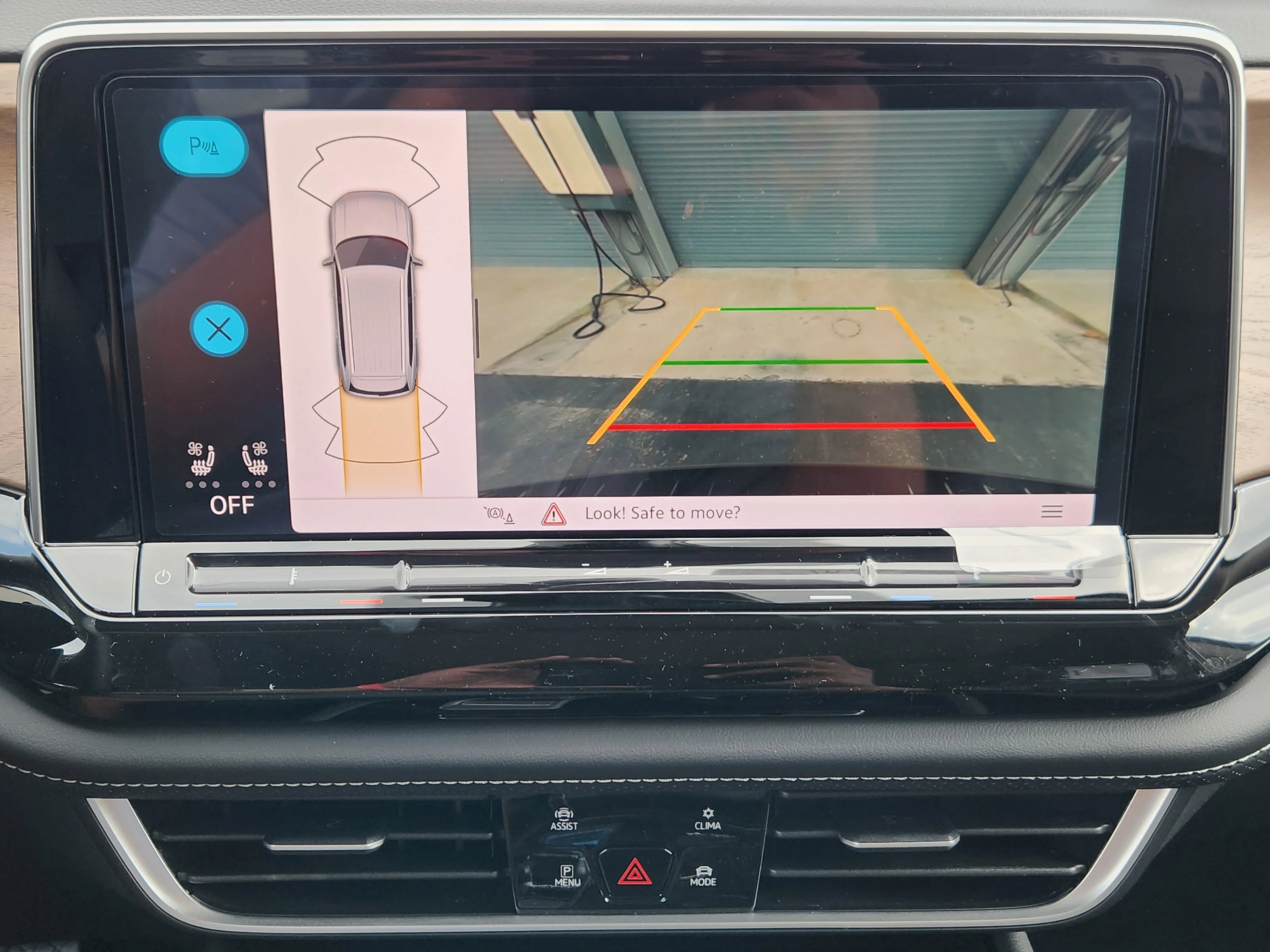 New 2026 Silver Volkswagen 2.0T SE w/Technology image 12