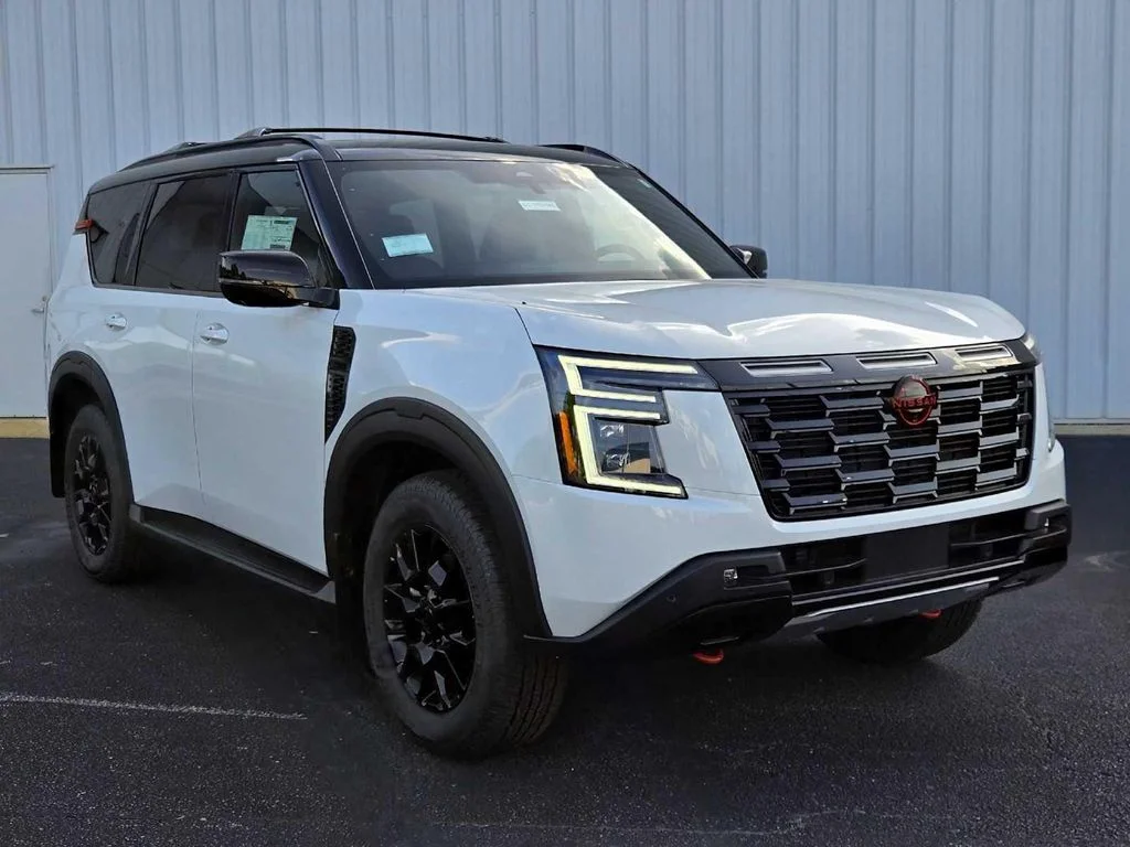 2026 Nissan Armada PRO-4X's photo