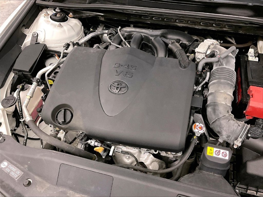 Used 2023 Beige Toyota XSE V6 image 38