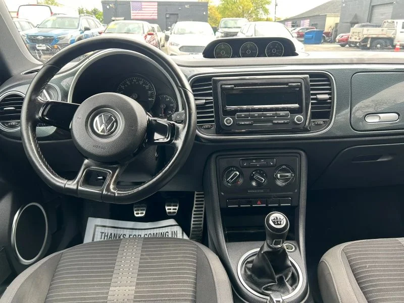 2012 Volkswagen Beetle 2.0 - Photo 33