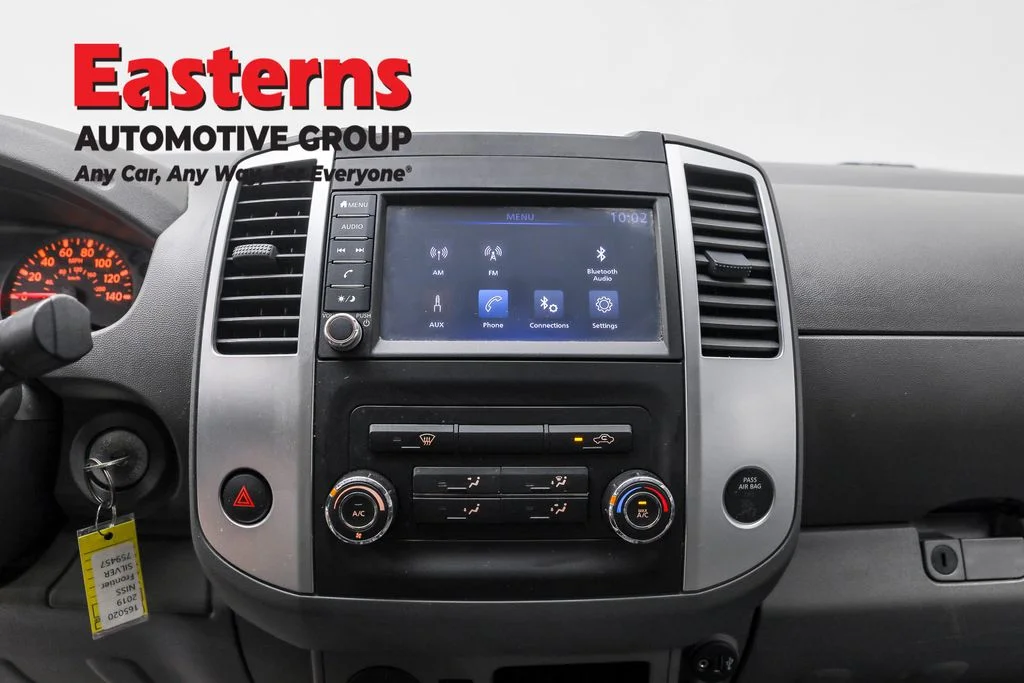 Used 2019 Silver Nissan S image 12