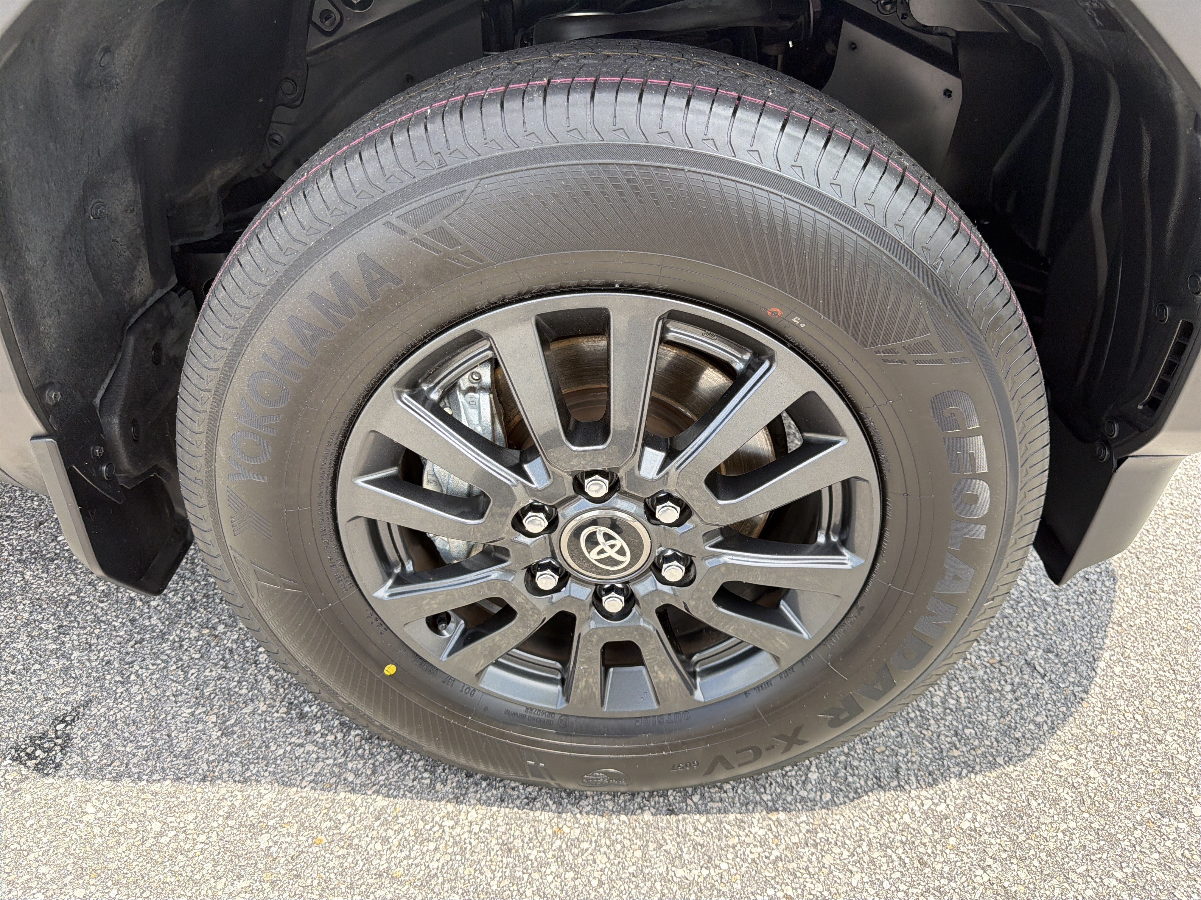 Certified Used 2025 Ice Cap Toyota 1958 image 23