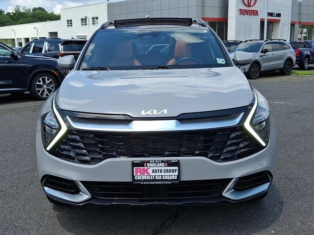 Used 2023 Gray Kia SX image 3