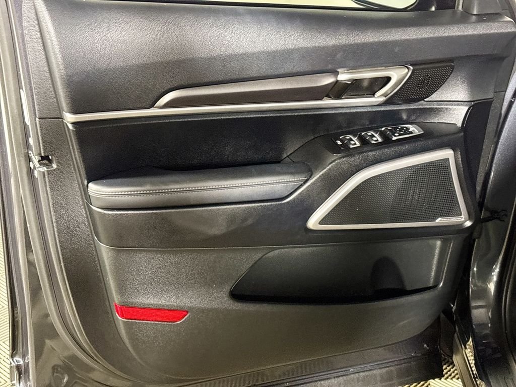 Used 2024 Gray Kia S image 10